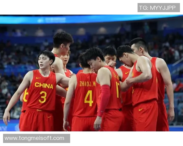 中国男篮迎战墨西哥队全力争胜展现团队实力与拼搏精神